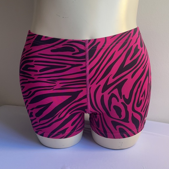 Reebok Spandex Active Pink Zebra Shorts Size L - Picture 2 of 7